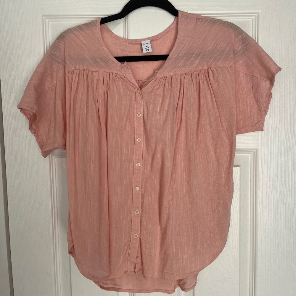 3/$20 ☀️ Pink Blouse - GAP